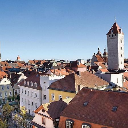 Ferienwohnung "Karmeliten Am Dom" Ratisbona Esterno foto